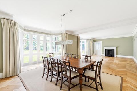 undefined, Dover Park Drive, London, SW15