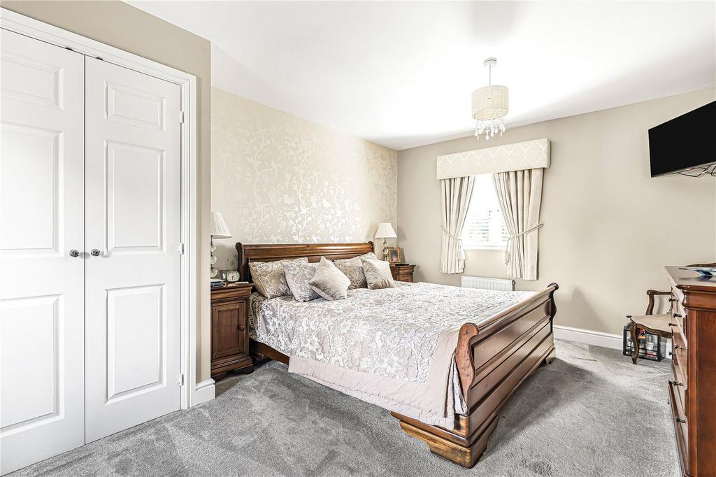 Main Bedroom