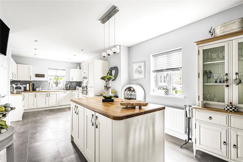 undefined, Watts Close, Kislingbury, Northamptonshire, NN7
