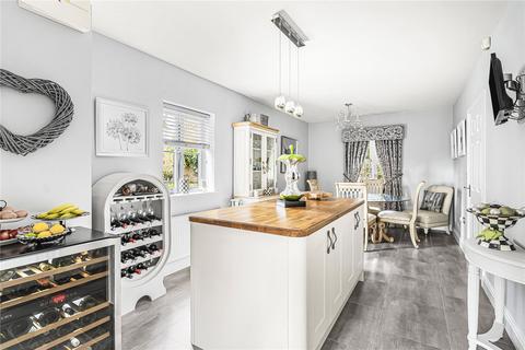 undefined, Watts Close, Kislingbury, Northamptonshire, NN7