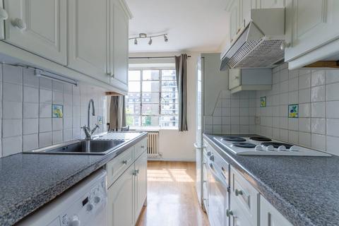 Kingsmill Terrace, St John's Wood, London, NW8