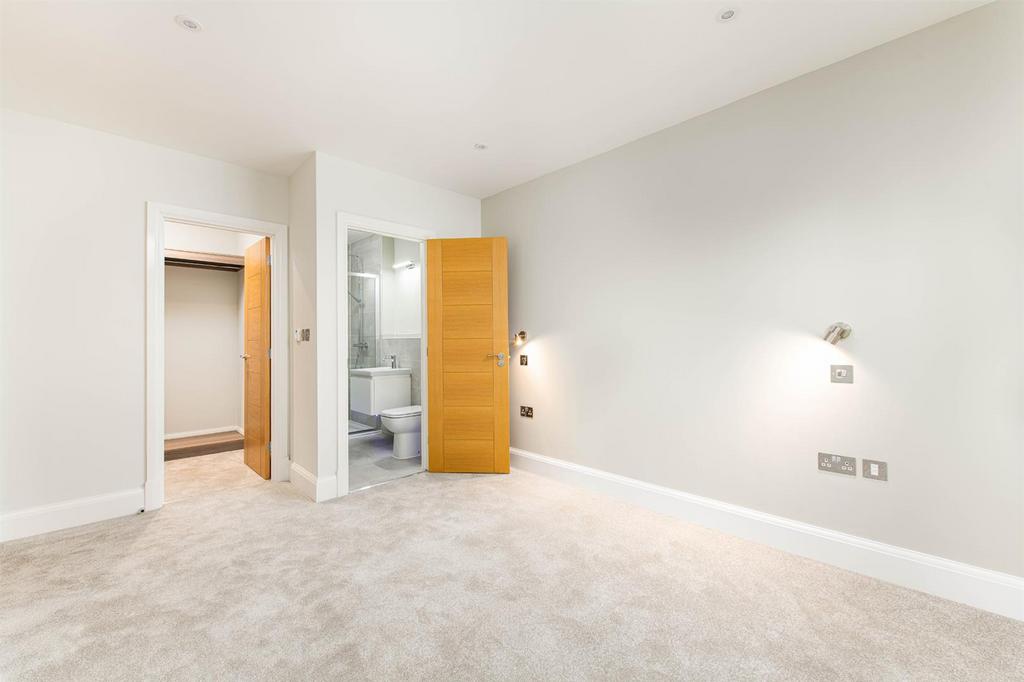 Bedroom1 1.jpg