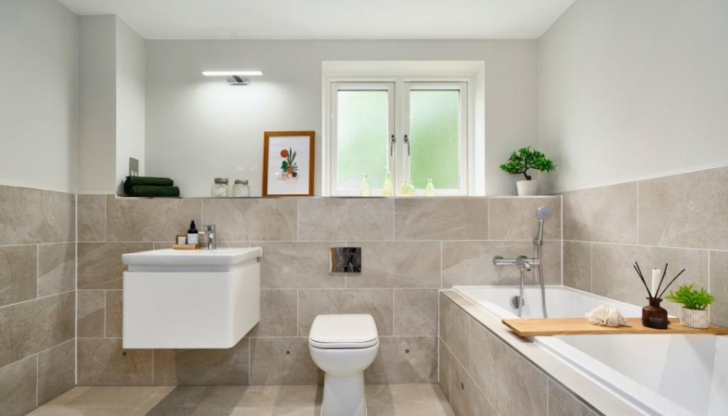 Gallery Courtfield-Gardens-Trowbridge-plot-12-bath