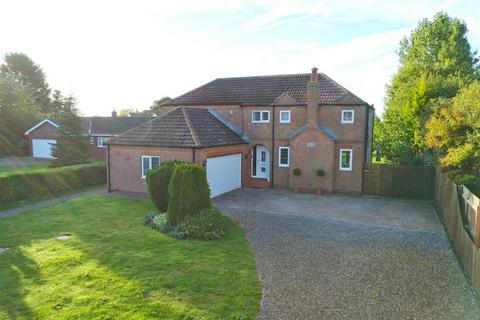 5 bedroom detached house for sale, Main Street, Great Hatfield