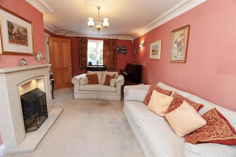 undefined, 2 Castle Mews, Llanblethian, Cowbridge, Vale of Glamorgan, CF71 7FA