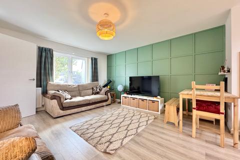 55 Auldlea Gardens, Beith, KA15 2EP
