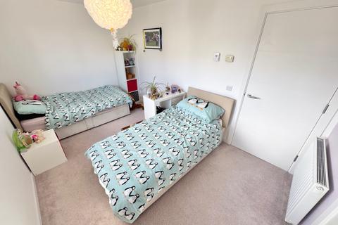 55 Auldlea Gardens, Beith, KA15 2EP