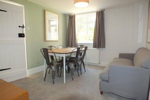 1 bedroom in a house share to rent, Paddock Road, Caversham, Reading, RG4