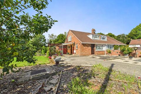 3 bedroom semi-detached house for sale, Whitefield Close, Bridgend, Stonehouse, Gloucestershire, GL10