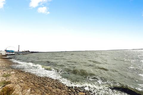 1 bedroom apartment for sale, Western Esplanade, Southend-on-Sea, Essex