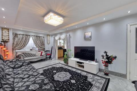 7 Maybury Road, Barking, IG11 0PH