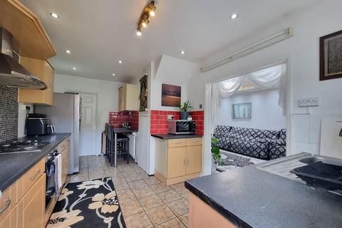 7 Maybury Road, Barking, IG11 0PH