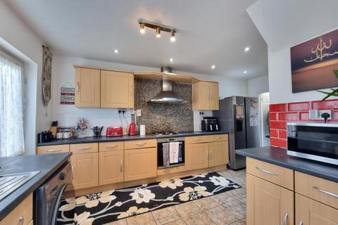 7 Maybury Road, Barking, IG11 0PH
