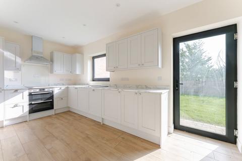 2 bedroom detached bungalow for sale, Blenheim Drive, Swanton Morley