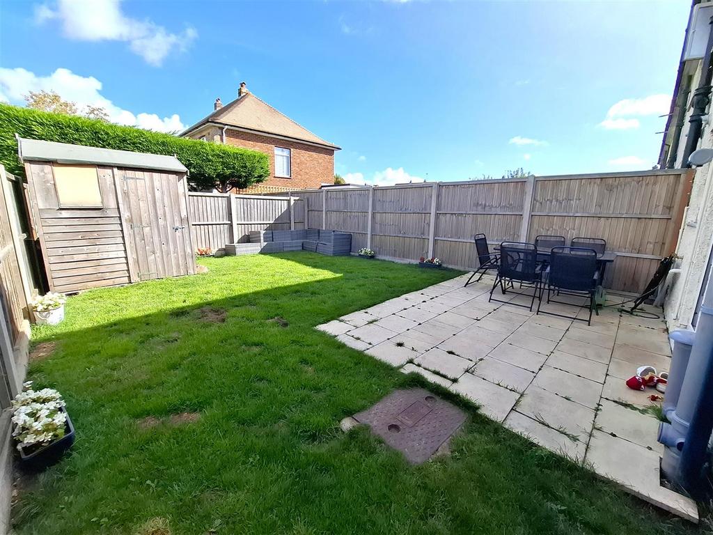Garden 2.jpg