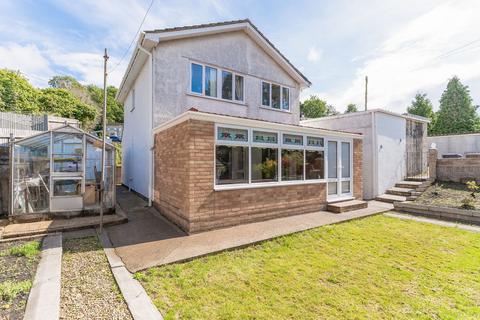 Highfield Close, Risca, NP11