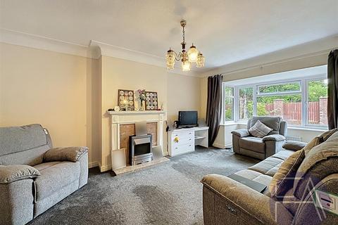 4 bedroom house to rent, Chase Close, Birkdale PR8