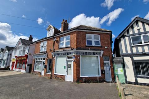 2 bedroom flat to rent, Station Road, Lyminge, CT18