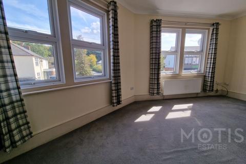 2 bedroom flat to rent, Station Road, Lyminge, CT18