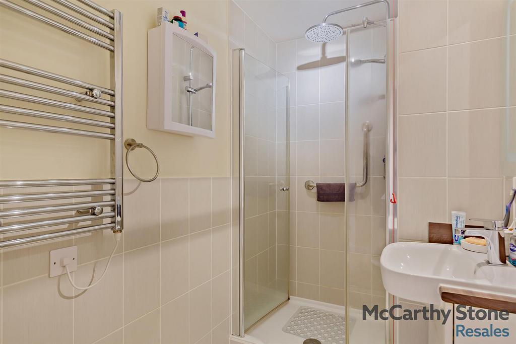 Further Shower Room