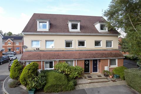 undefined, Queripel Close, Tunbridge Wells TN2