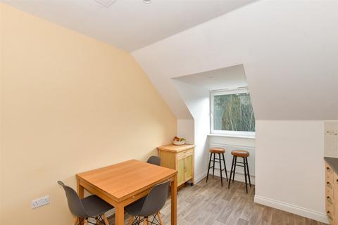 undefined, Queripel Close, Tunbridge Wells TN2