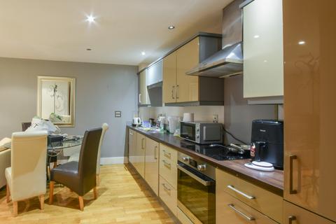 2 bedroom flat for sale, Close, Newcastle upon Tyne NE1