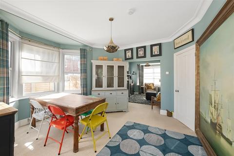 2 Elm Road, Purley, CR8 2DR
