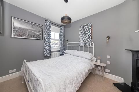 2 Elm Road, Purley, CR8 2DR