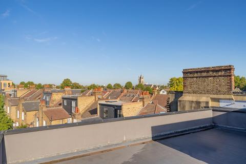 3 bedroom flat for sale, Brixton Hill, SW2
