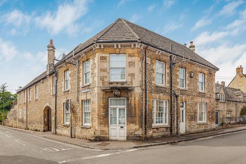 2 bedroom ground floor flat for sale, Station Road, Witney OX29
