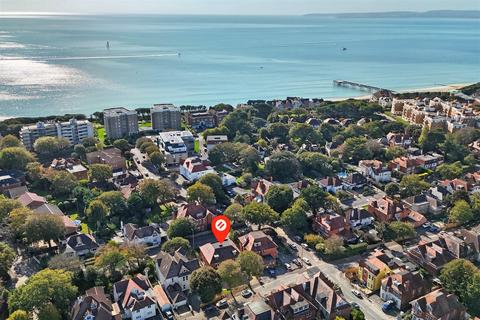 2 bedroom penthouse for sale, Boscombe Manor