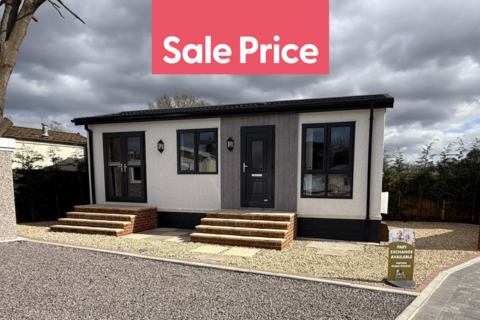 undefined, Crowthorne, Berkshire, RG40