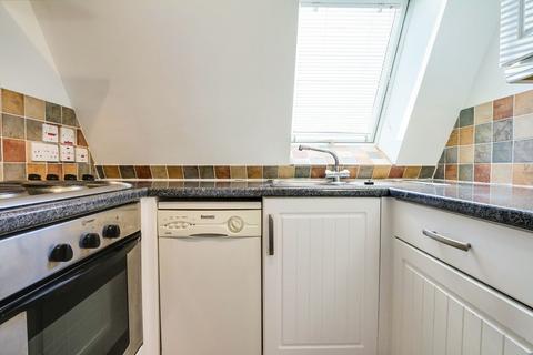 undefined, Grafton Road, New Malden, KT3