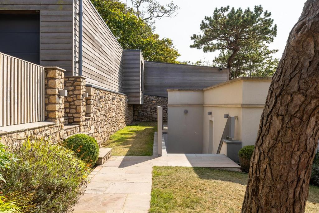 11 Wellington Terrace, BS21 (EXT)-21.jpg