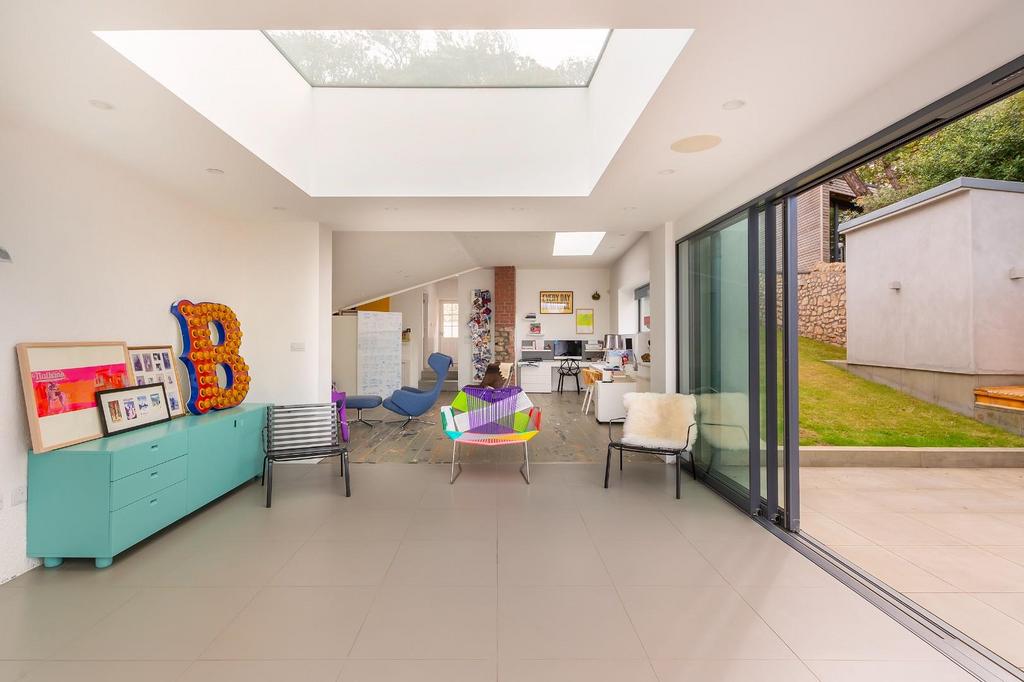 1 W1 TCN - Office Area H.jpg