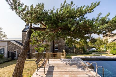 undefined, Wellington Terrace, Clevedon