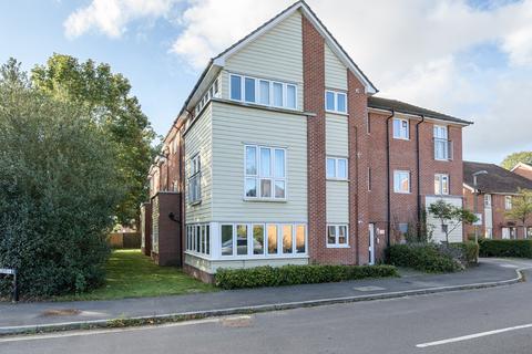2 bedroom apartment for sale, Pavilion Gardens, Blackfield, Southampton