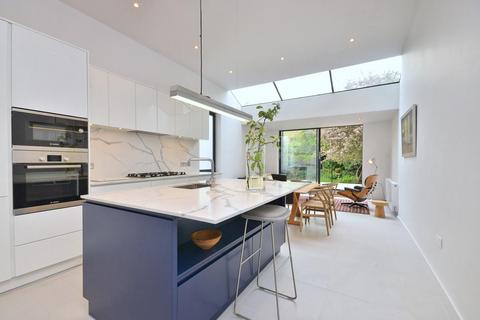 3 bedroom detached house to rent, Parkhill Road, Belsize Park, NW3