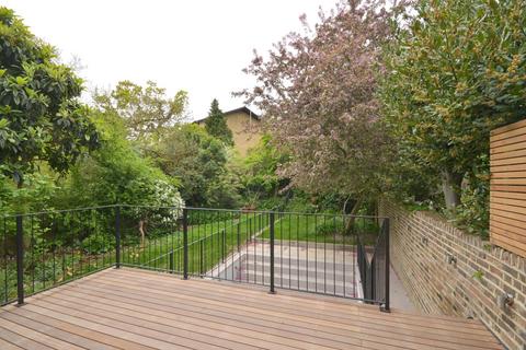 3 bedroom detached house to rent, Parkhill Road, Belsize Park, NW3