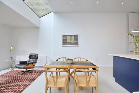 3 bedroom detached house to rent, Parkhill Road, Belsize Park, NW3