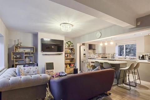 undefined, The Lodge, Linthwaite HD7