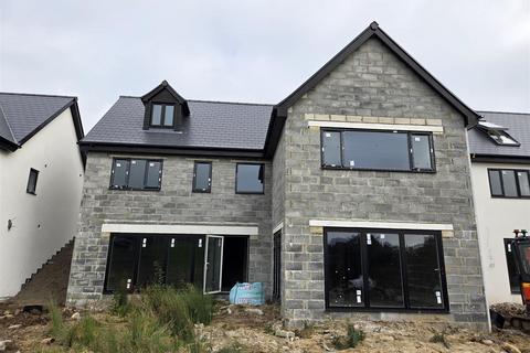 4 bedroom detached house for sale, Heol Caegwyn, Drefach, Llanelli