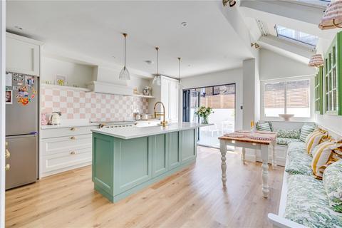 4 bedroom terraced house for sale, Fabian Road, London, SW6