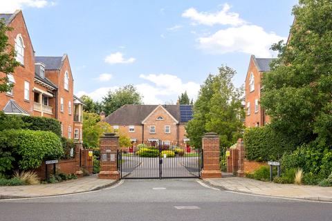 undefined, Potters Place, Horsham, RH12
