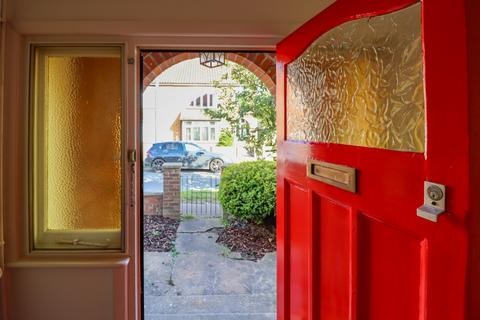 3 bedroom detached house for sale, Cecil Road, Dereham