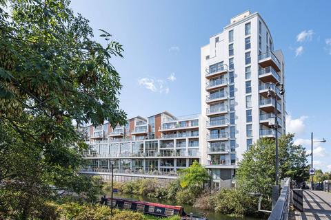 2 bedroom flat for sale, Palmers Road, Bethnal Green, London, E2