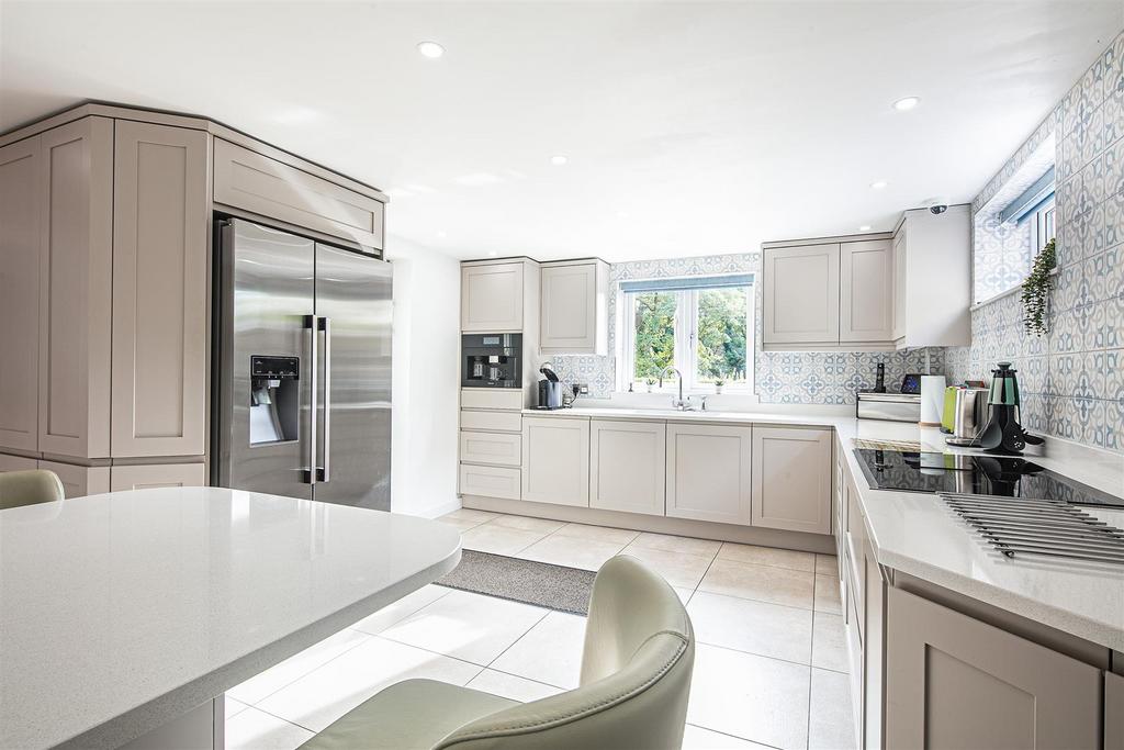 Kitchen diner