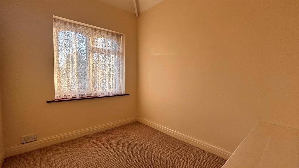 NEW bedroom 4.jpg