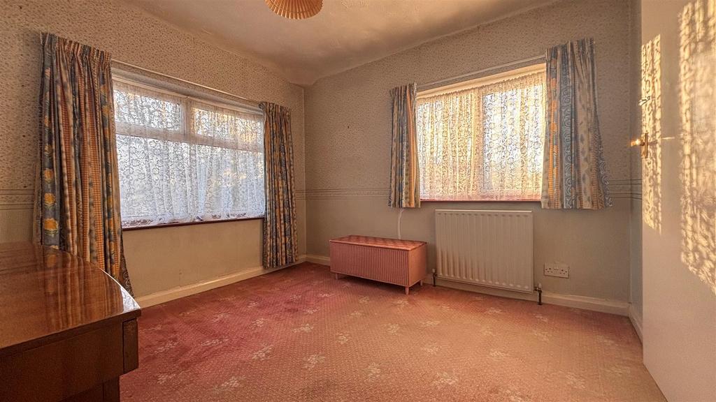 NEW bedroom 3.jpg